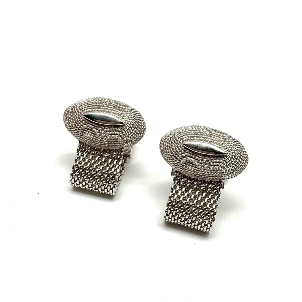 Vintage SWANK Silver Mesh Oval Foldover Cufflinks